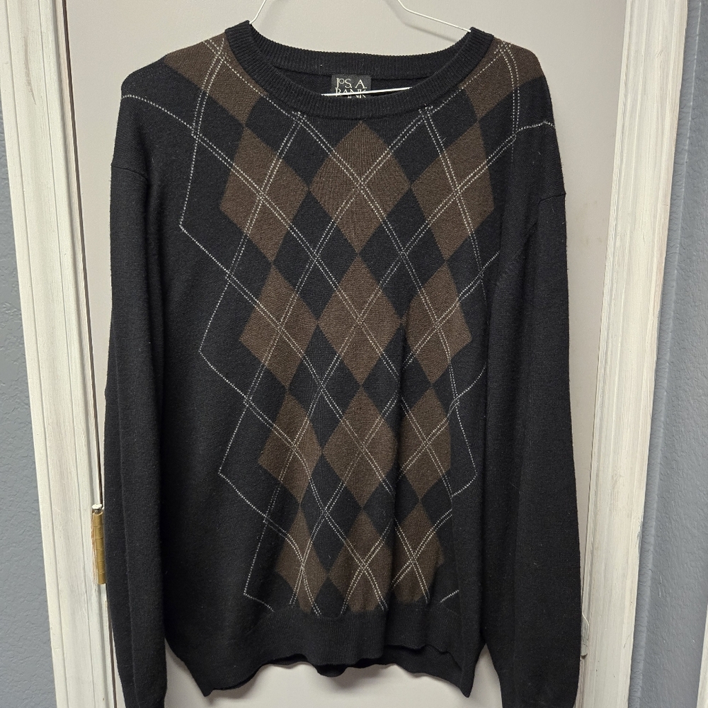 XL Jos A Bank Sweater